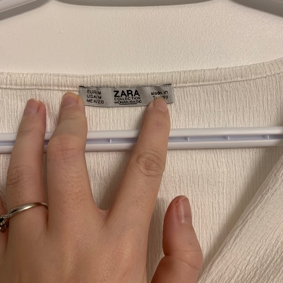 Zara women’s crop top NWOT - Picture 2 of 3